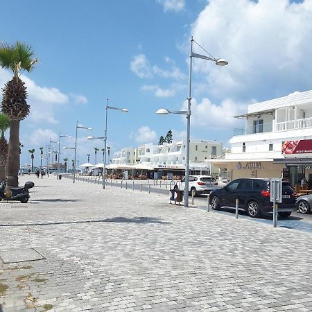 Lighthouse By The Sea Lovely 2Bdr Apartment Paphos Ngoại thất bức ảnh