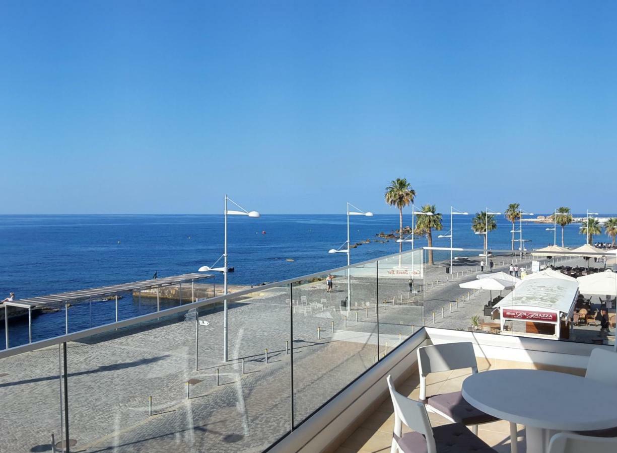 Lighthouse By The Sea Lovely 2Bdr Apartment Paphos Ngoại thất bức ảnh